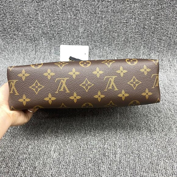 100% Authentic Louis Vuitton Saint Placide Brown Monogram Canvas Shoulder Bag - Picture 5 of 14